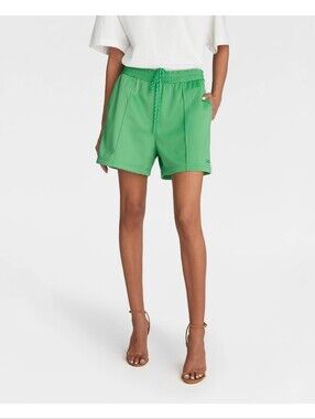 KBB by Kahlana Women's Mid-Rise The Track Shorts, M - Green